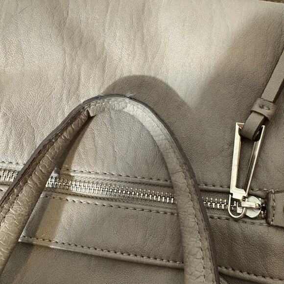 Jessica Simpson Taupe Handbag‎ - Picture 7 of 11